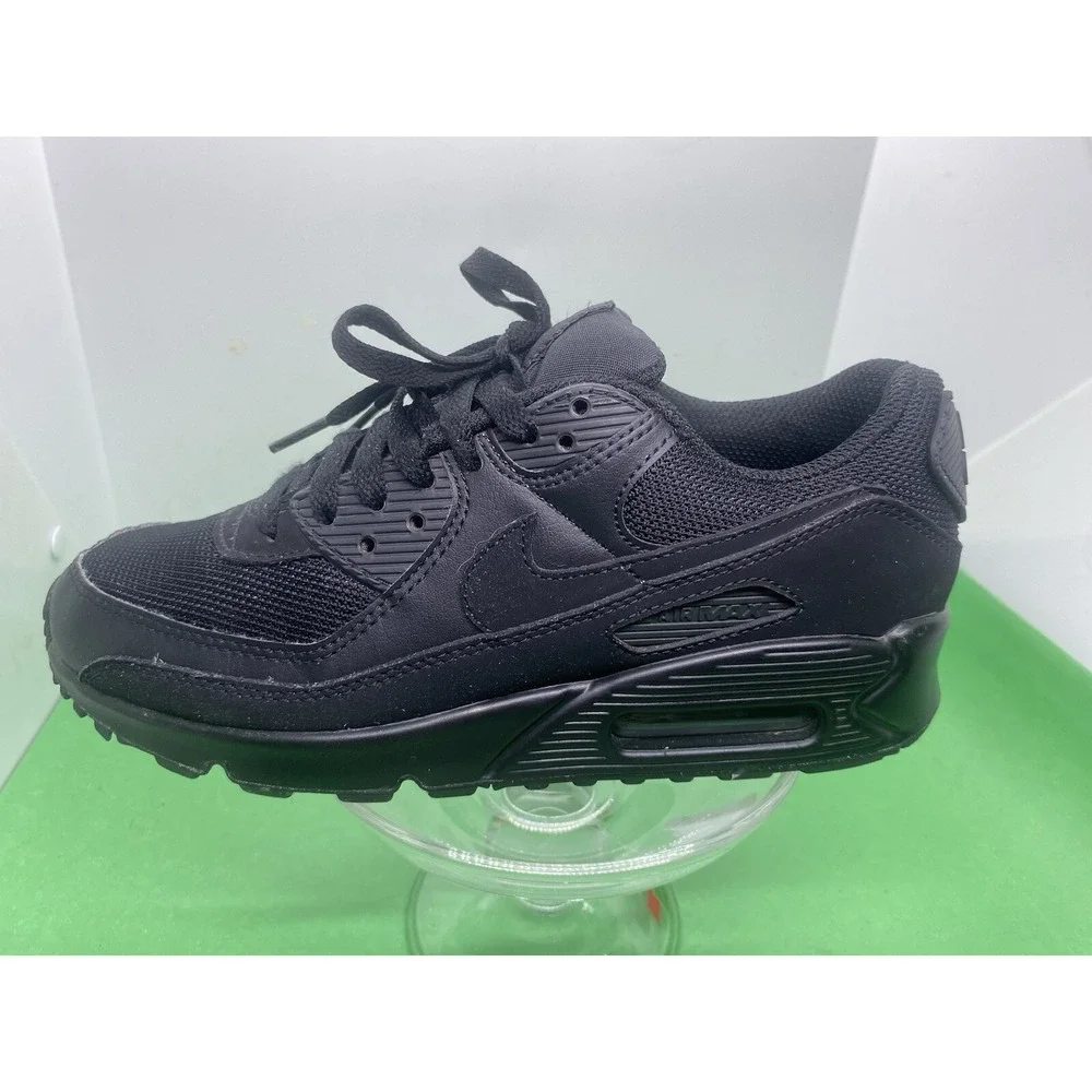 Nike excellent no